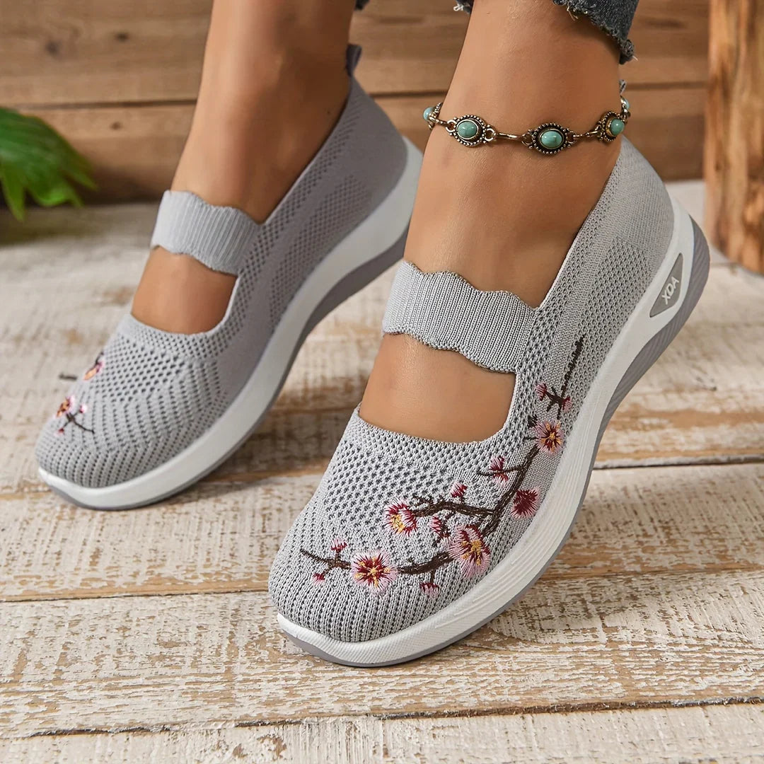 SoutienPlus™ | Ergonomic Comfort Shoes