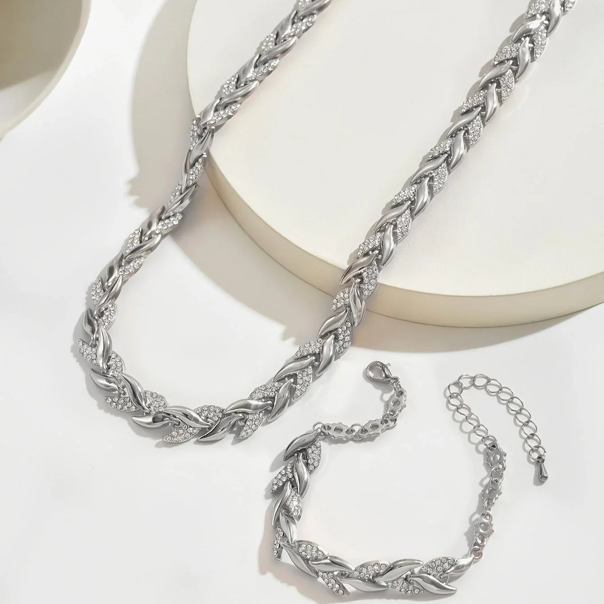 Claudine™ | Handmade Fishtail Pendant Set